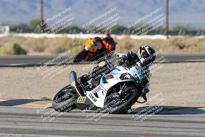 media/Nov-01-2025-CVMA (Sat) [[fc0f7531b8]]/Race 11-Amateur Supersport Open/